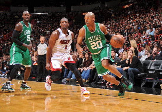 海牛1-0三镇送亚泰降级，兰克尔-泽制胜球，陈哲超进球被吹（海牛1比0击败三镇助亚泰降级，兰克尔-泽制胜，陈哲超进球被判无效）