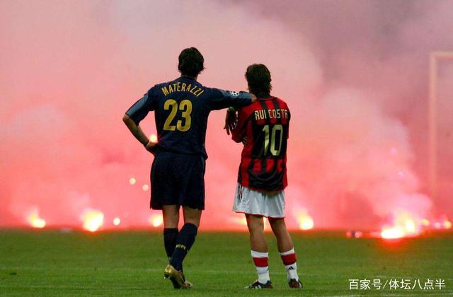 TA：利马传球出色&充满侵略性，他的回归可以丰富曼联打法（TA：利桑德罗传球犀利且富侵略性，复出有望丰富曼联战术）