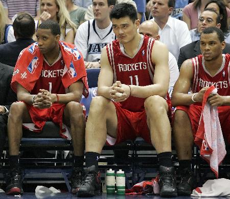 探寻弗拉格的足球生涯：从18岁到55岁（弗拉格的绿茵岁月：18至55的传奇旅程）