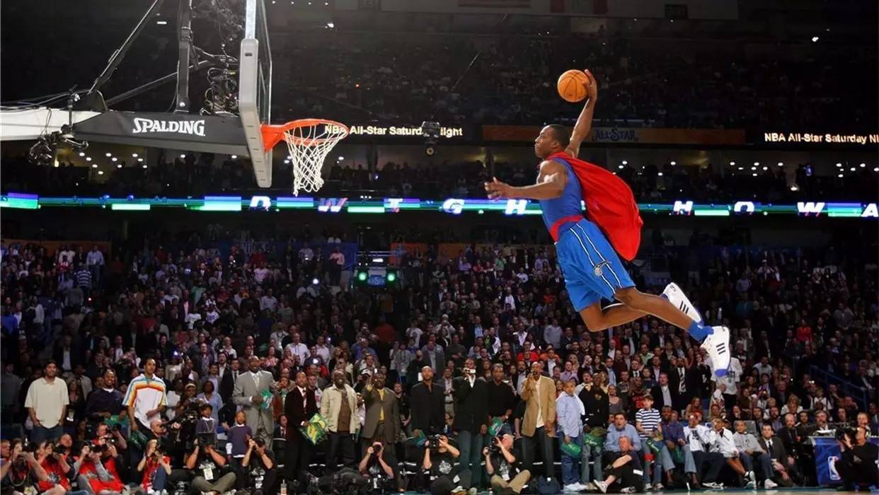 1-2折戟亚平宁！英超11.4亿豪门惨遭逆转跌出前8 各项赛事4场不胜（亚平宁客场1-2遭翻盘！英超11.4亿豪门跌出前八，各线已四场不胜）