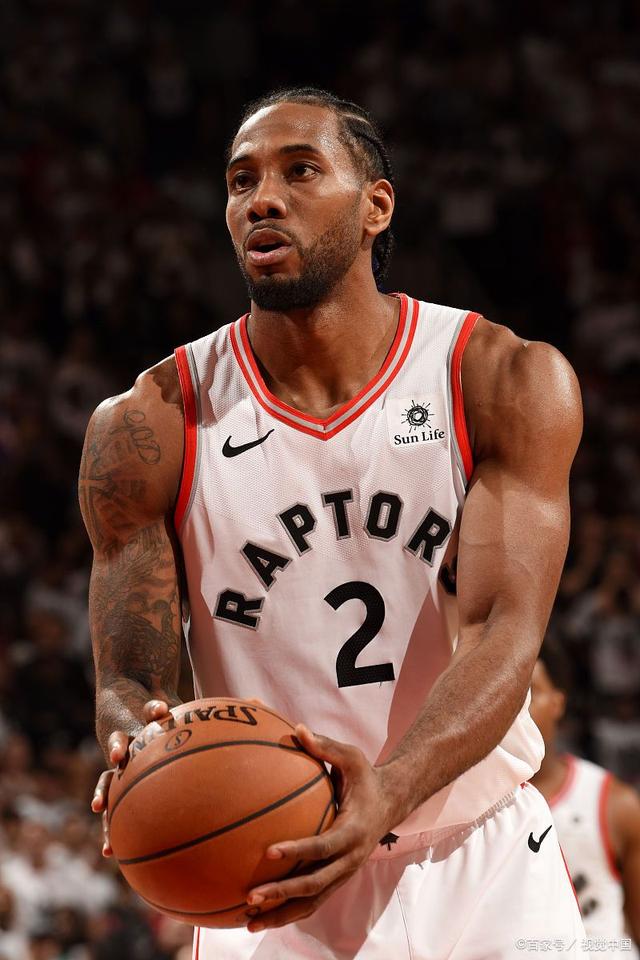 米体：博阿滕纪录片中有女性出镜指控他，但播出时都被剪掉了（米体：博阿滕纪录片含女性出镜指控画面，但正式播出时全部被删）