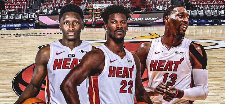 比肩传奇，姆巴佩成皇马队史第四位欧冠上演大四喜的球员（姆巴佩追平传奇：成皇马欧冠单场大四喜第4人）