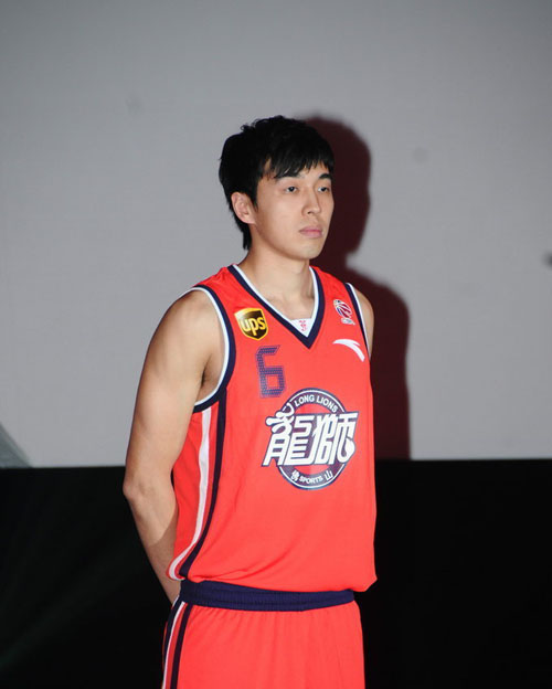 斯帕莱蒂：对方前场反击速度极快；现在到了该做出总结的时候（斯帕莱蒂：对手前场反击迅猛，现在是时候总结了）