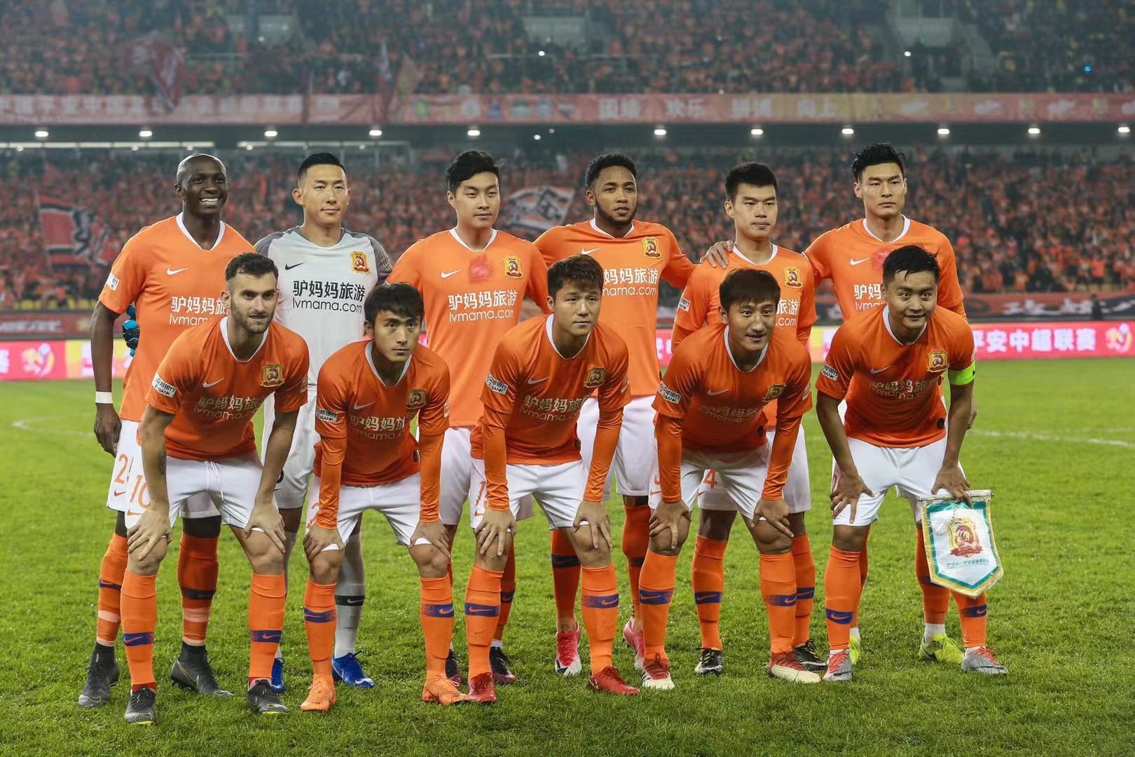 米兰达：很少有人能和斯帕莱蒂关系好，他的为人我还是不说了（米兰达：与斯帕莱蒂相处者寥寥，他的人品不便置评）