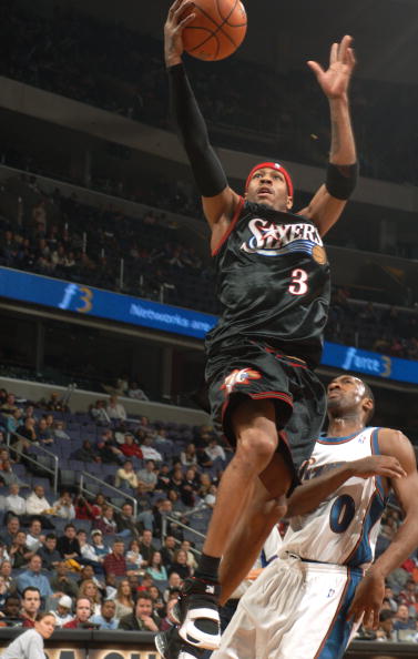 拜仁vs葡萄牙体育首发：凯恩、奥利塞出战，阿方索回归（拜仁战葡体首发公布：凯恩、奥利塞先发，阿方索复出）