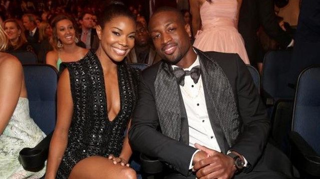 卡马文加只踢半场，马卡：他此前患了流感，上半场体能消耗大（马卡称卡马文加曾患流感，上半场消耗过大仅出战半场）