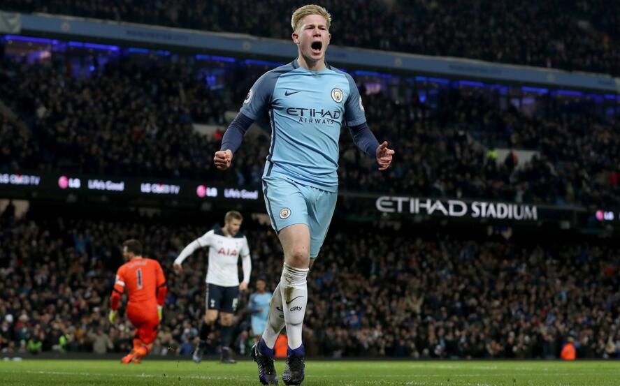 全队打得太齐心，根本挡不住（全队同心协力，所向披靡）