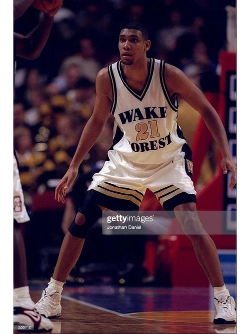 阿斯：罗马仍在关注小火柴，贝蒂斯与塞维利亚也加入竞争（阿斯：罗马追“小火柴”未停，贝蒂斯与塞维利亚加入争夺战）